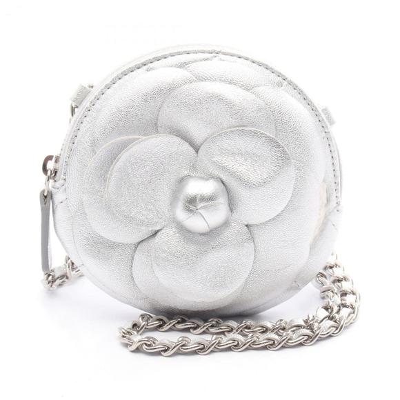 Chanel Camellia Silver Leather shoulder - Picture 1 of 7